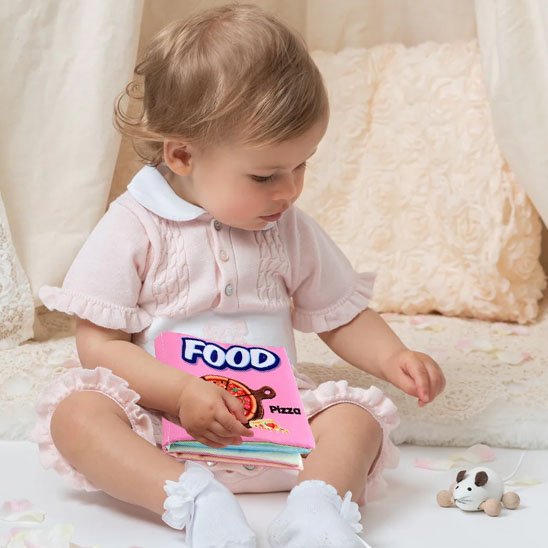 livre bébé en tissu utilisé pour les moments de découverte