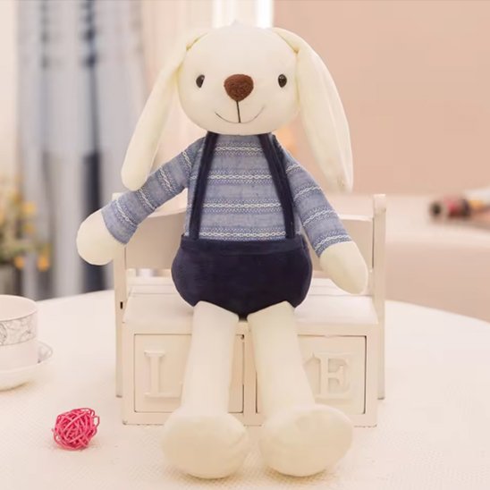 Peluche lapin pour chambre de bébé