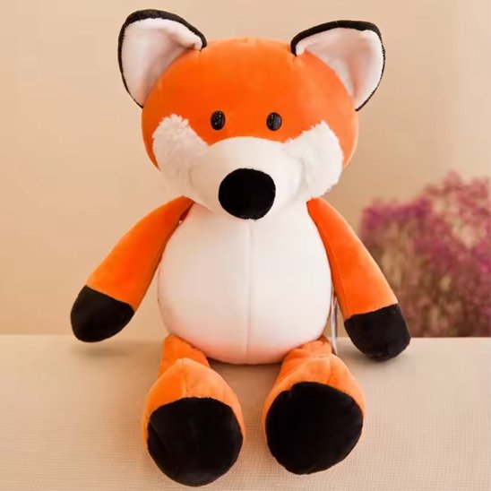 Animaux en peluche décoratifs pour chambre bébé, ambiance douce et apaisante