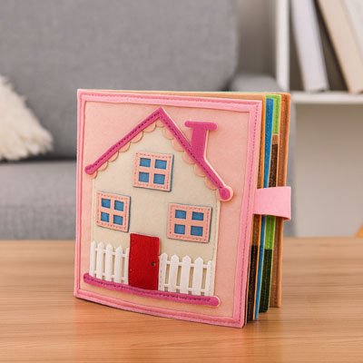 Livre bebe en tissus doux adapté aux petites mains