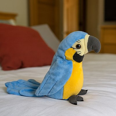 Peluche interactive conçue pour encourager l’interaction enfant