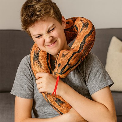 Peluche serpent orange