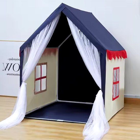 Tente pour enfant  intégrée à l’univers décoratif de la chambre