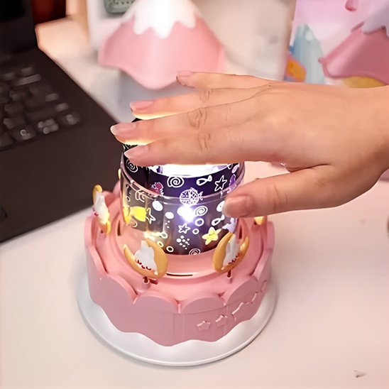 Veilleuse projection adaptée aux moments du coucher